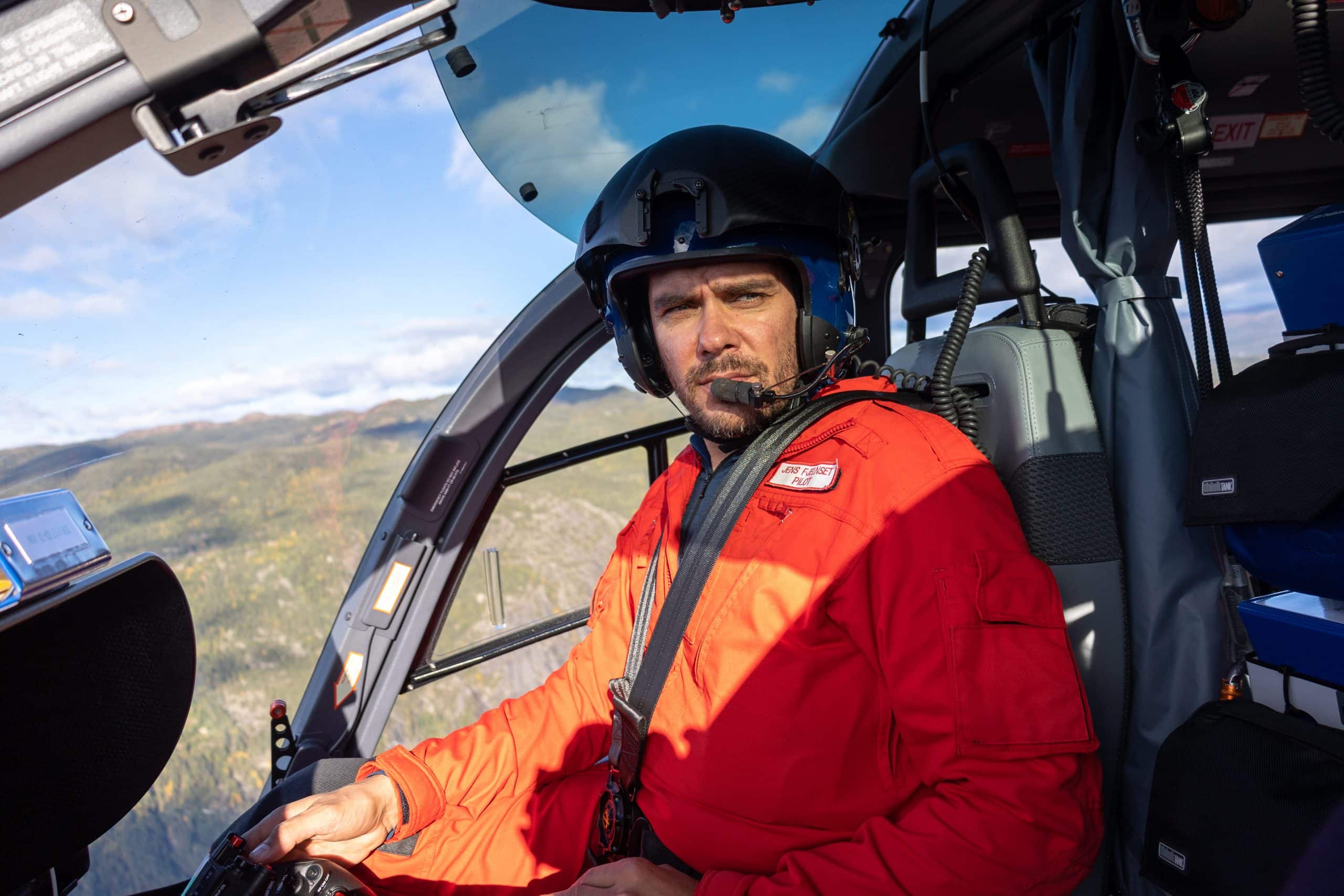 Pilot Jens Fjelnset fra cockpit