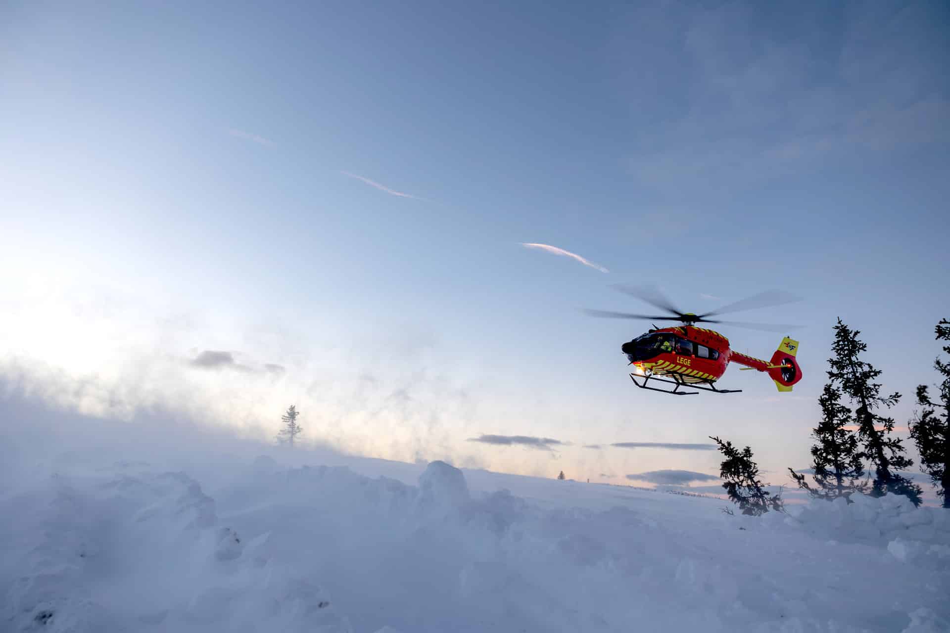 Bilde av utviklingshelikopter i snølandskap