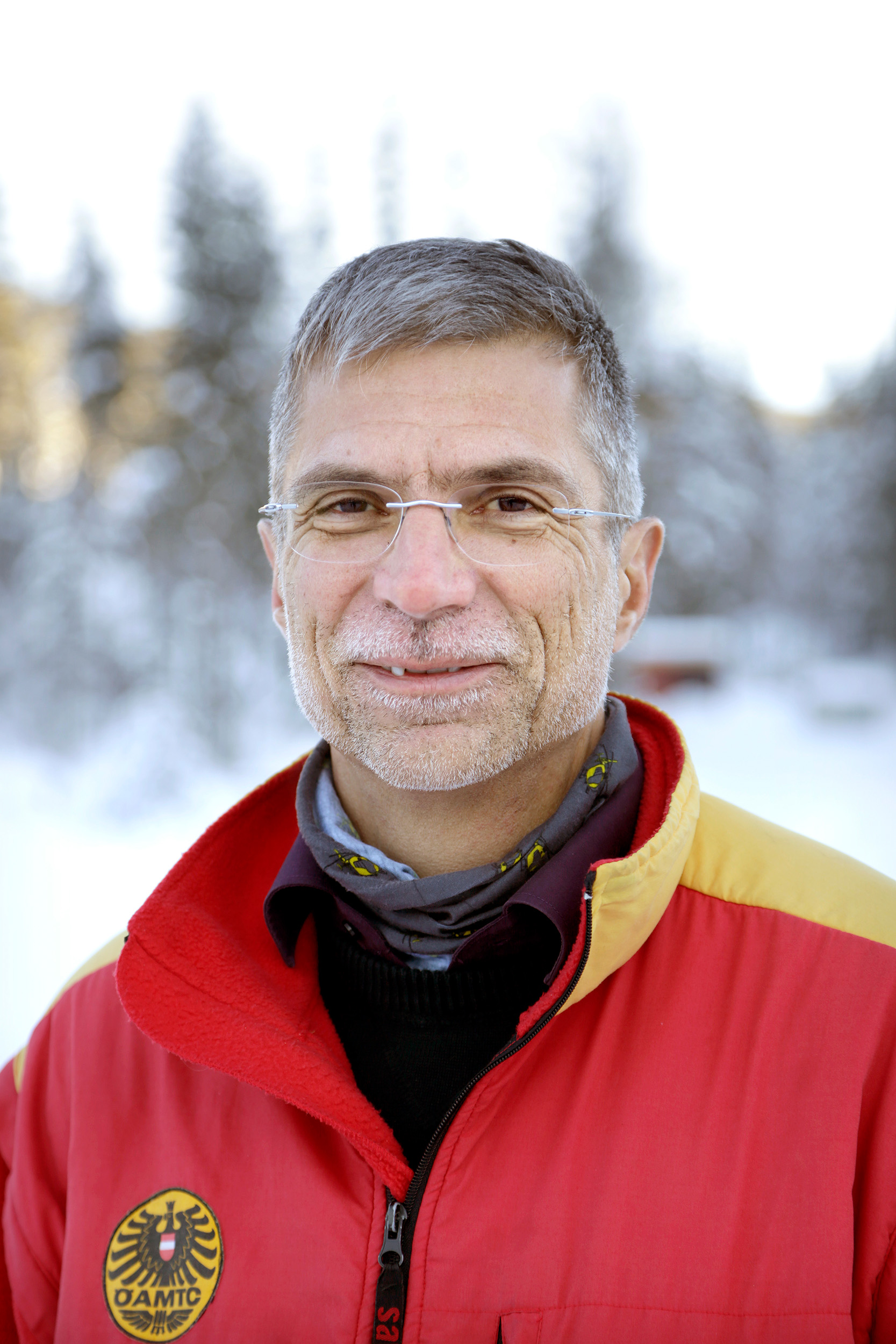 Portrett av Wolfgang Voelckel, medisinsk direktør i ÖAMTC