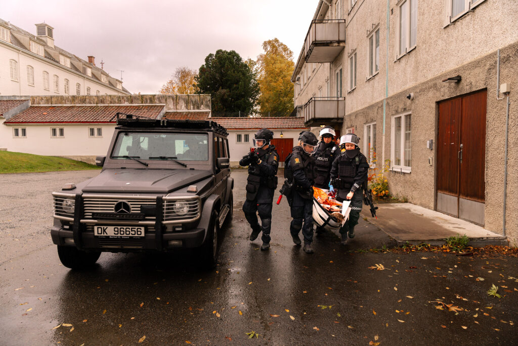 Politiet redder pasient